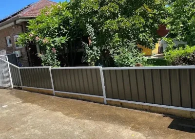 newly installed colorbond fence in Kogarah